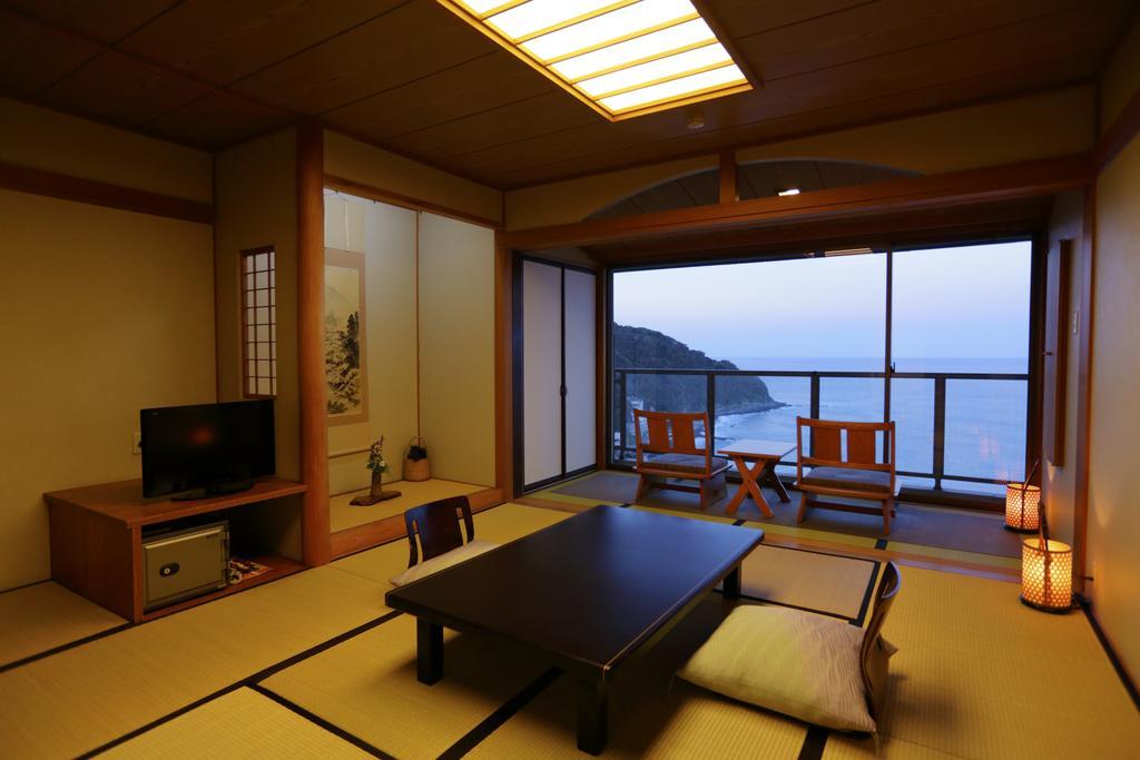 Izu Retreat By Onko Chishin Higashiizu Bagian luar foto
